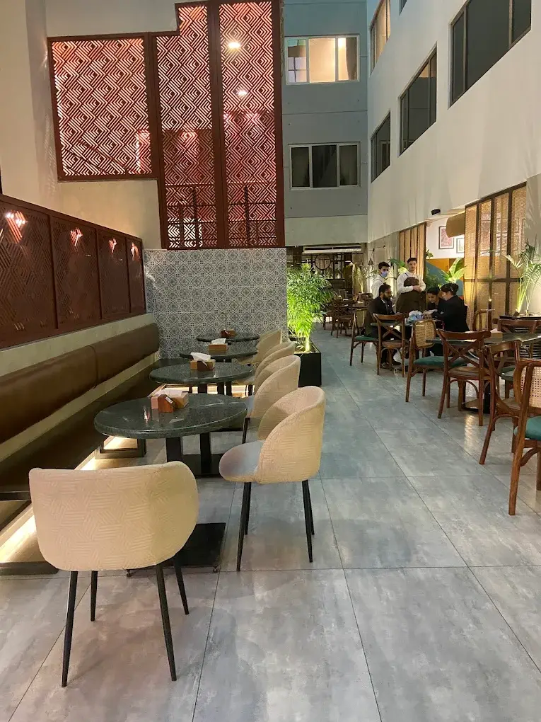 Inside Bawa & Co, F-6 Markaz