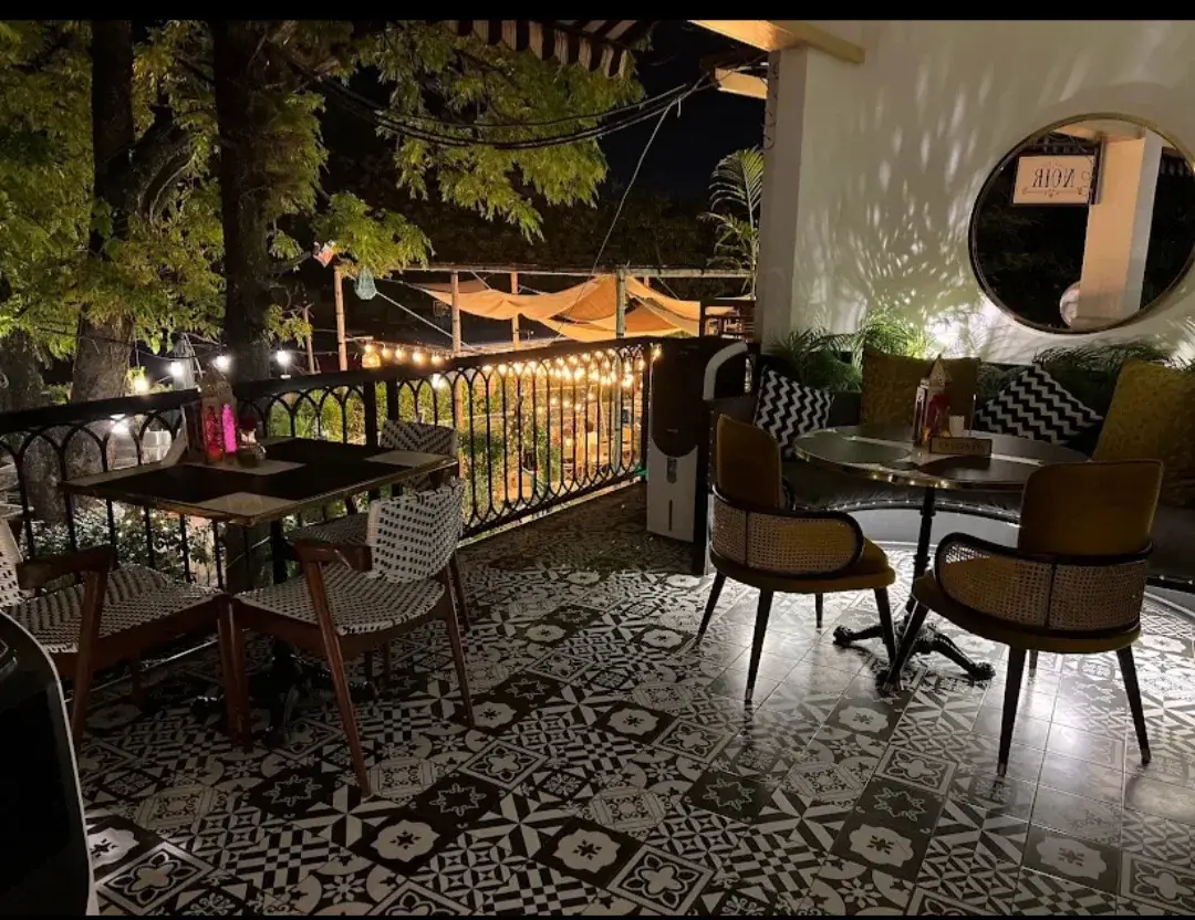 Inside Bistro Noir, Gol Market, F-7/3