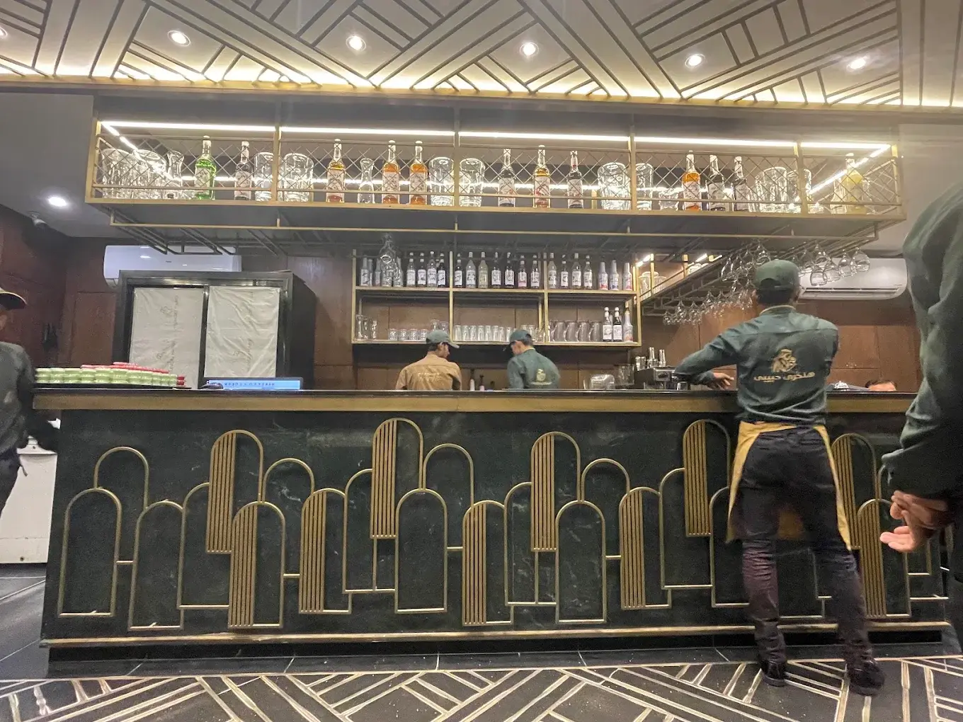Inside Hungry Habibi (SMCHS), Shahrah-e-Faisal / SMCHS