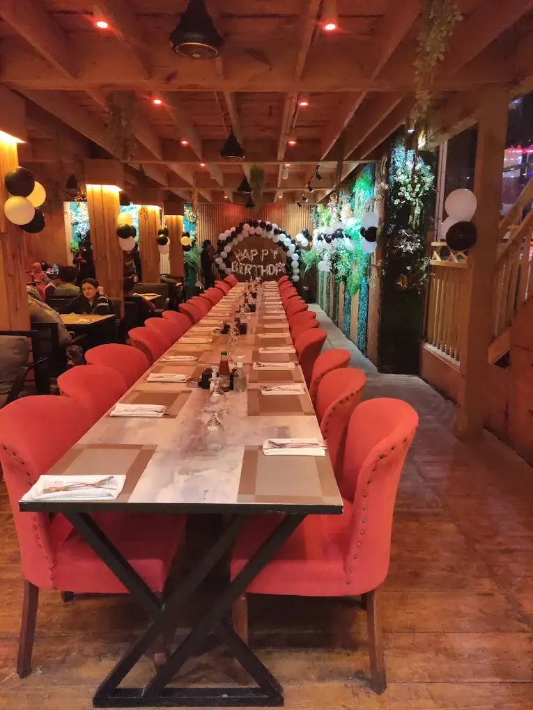 Inside Kababjees Restaurant - Do Darya, Do Darya
