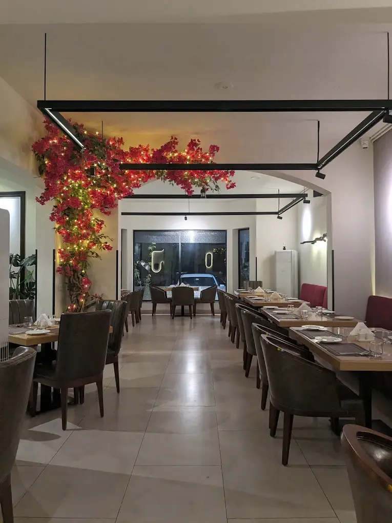Inside Banera The Buffet Restaurant, Johar Town