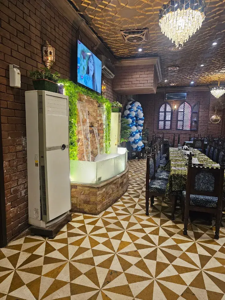 Inside LalQila Restaurant, Garden Town