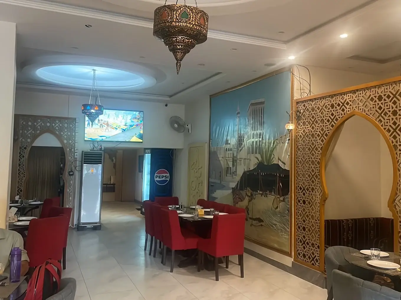 Inside Yumto - House of Arabic Mandi, Gulberg - MM Alam Rd